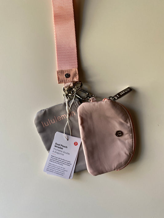 Lululemon Dual Pouch Wrislet