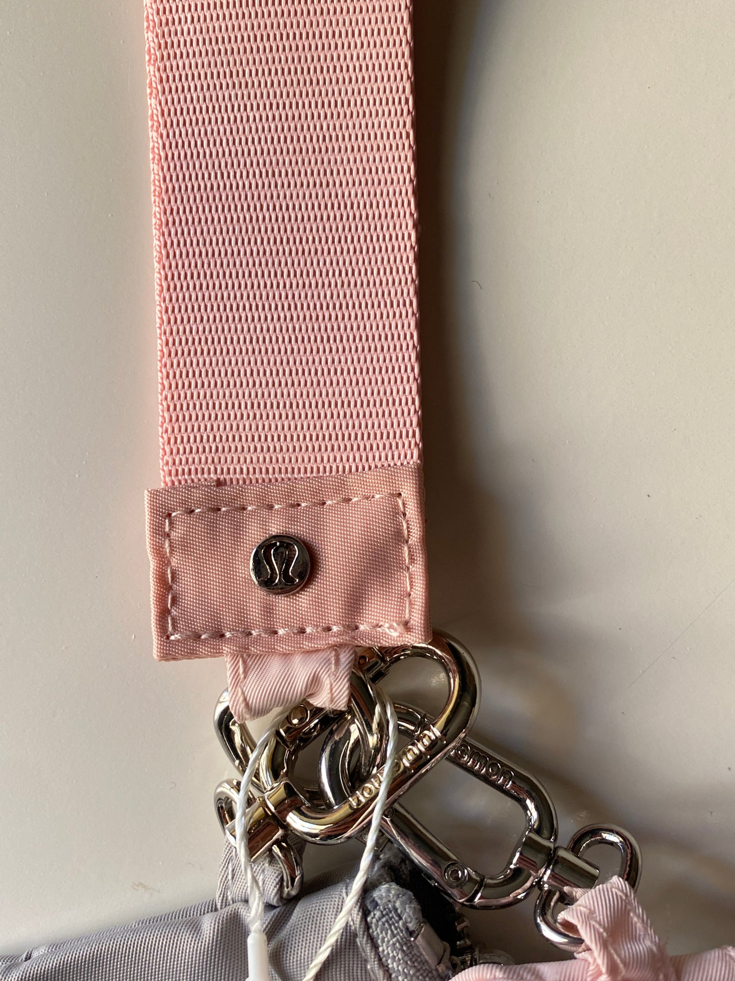 Lululemon Dual Pouch Wrislet